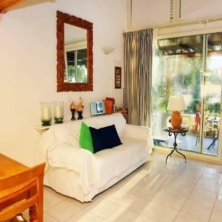 House Libecciu * Lumio (Corsica)